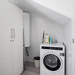 Casa vacanze Lovely In With Wifi Noia